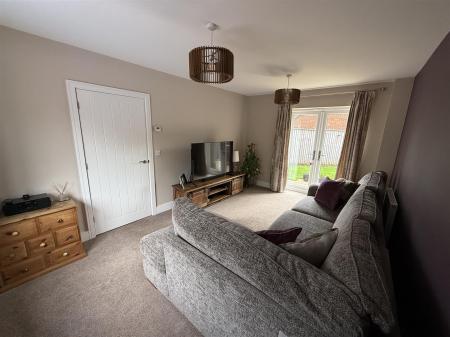 3 bedroom Semi-detached house for sale in Thorntree Lane, Branston