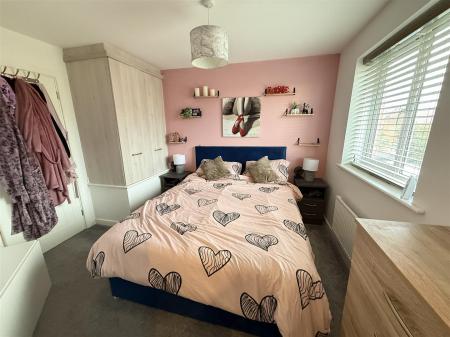 3 bedroom Semi-detached house for sale in Knight Drive, Burton on Trent