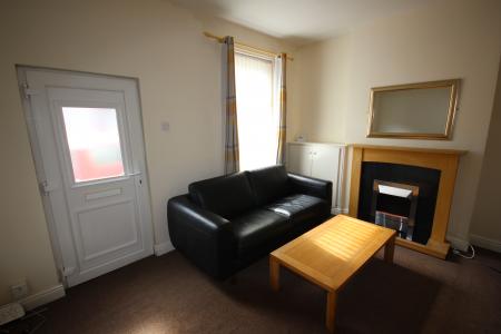 2 bedroom House to let in Victoria Crescent, Burton upon Trent, DE14