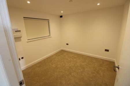 2 bedroom Flat to let in The Maltings Wetmore Road, Staffordshire, Burton upon Trent, DE14