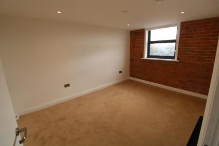 2 bedroom Flat to let in The Maltings Wetmore Road, Staffordshire, Burton upon Trent, DE14