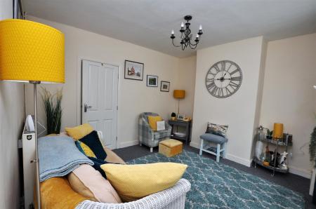 3 bedroom Cottage for sale in Mayfield Road, Ashbourne