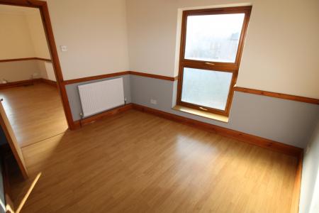 2 bedroom Flat to let in Victoria Crescent, Staffordshire, Burton upon Trent, DE14