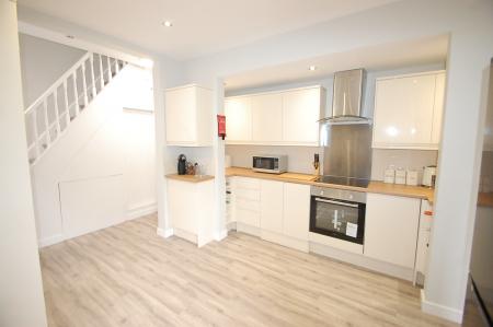 1 bedroom House share to let in Eton Road, Burton upon Trent, DE14