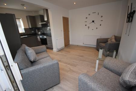 1 bedroom House share to let in Jackson Avenue, Stretton, DE13