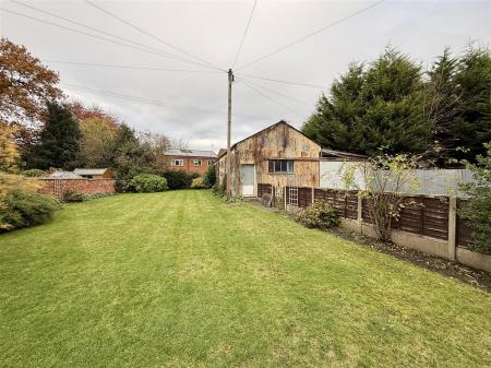 5 bedroom Detached house for sale in St Peters Street, Stapenhill, Burton on Trent