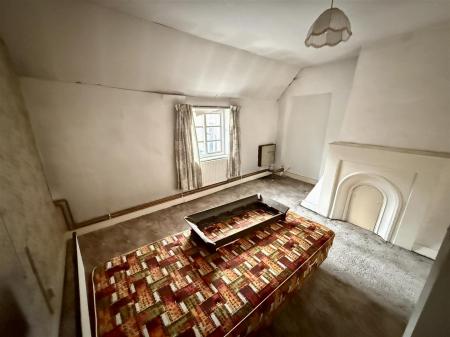 5 bedroom Detached house for sale in St Peters Street, Stapenhill, Burton on Trent