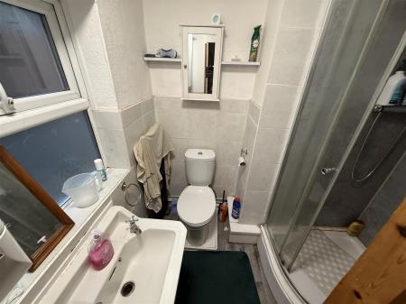 3 bedroom Terraced House for sale in Goodman Street, Burton-On-Trent