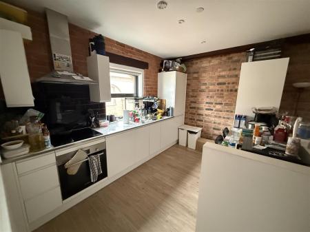 2 bedroom Apartment for sale in Wetmore Road, Burton-On-Trent