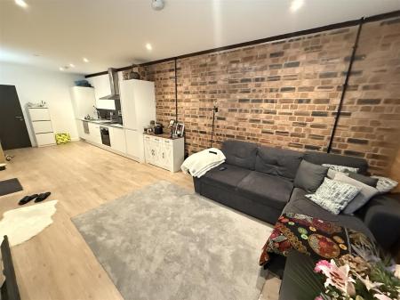 2 bedroom Apartment for sale in Wetmore Road, Burton-On-Trent