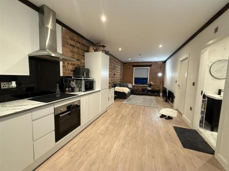 2 bedroom Apartment for sale in Wetmore Road, Burton-On-Trent