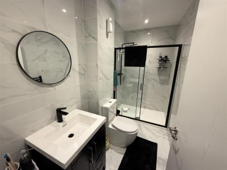 2 bedroom Apartment for sale in Wetmore Road, Burton-On-Trent