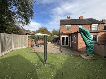 2 bedroom End of terrace house for sale in Beech Lane, Stretton, Burton-On-Trent