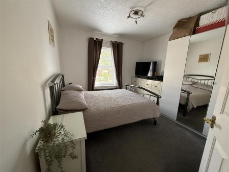 2 bedroom End of terrace house for sale in Beech Lane, Stretton, Burton-On-Trent