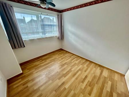 2 bedroom Flat to let in Ashby Road, Staffordshire, Burton upon Trent, DE15