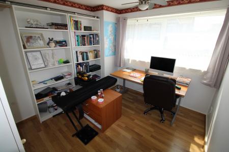 2 bedroom Flat to let in Ashby Road, Staffordshire, Burton upon Trent, DE15