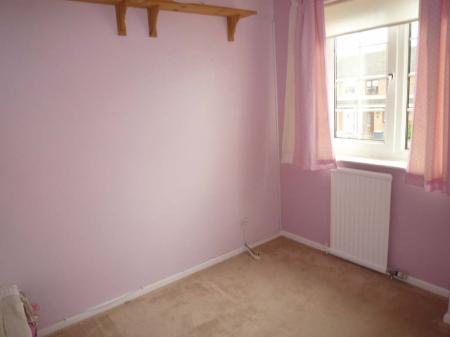 2 bedroom House to let in Cottage Close, Swadlincote, DE11