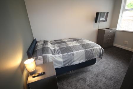 1 bedroom House share to let in Belvedere Road, Staffordshire, Burton upon Trent, DE13