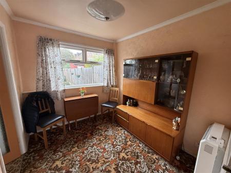 3 bedroom Town house for sale in Winchester Drive, Burton-On-Trent
