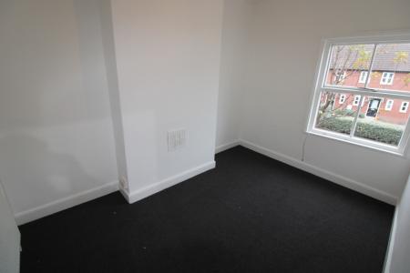 3 bedroom Terraced House to let in Shobnall Road, Staffordshire, Burton upon Trent, DE14