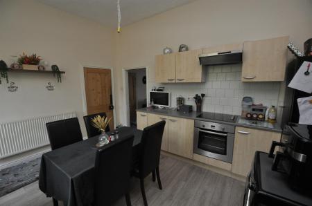 3 bedroom End of terrace house for sale in Shobnall Road, Burton-On-Trent