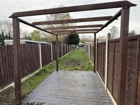 3 bedroom Terraced House for sale in Wetmore Road, Burton-On-Trent