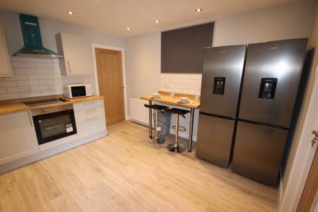 1 bedroom House share to let in Wyggeston Street, Burton upon Trent, DE13