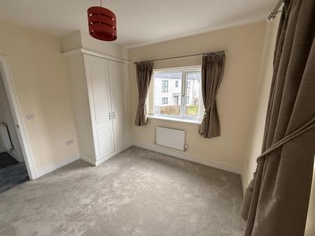 3 bedroom Detached house for sale in Bath Road, Castle Gresley, Swadlincote