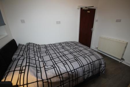 1 bedroom House share to let in Burton Street (Room 6), Burton Upon Trent, Tutbury, DE13