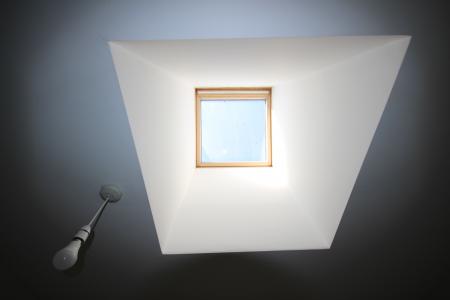 2 bedroom Flat to let in Caxton Court, Staffordshire, Burton upon Trent, DE14