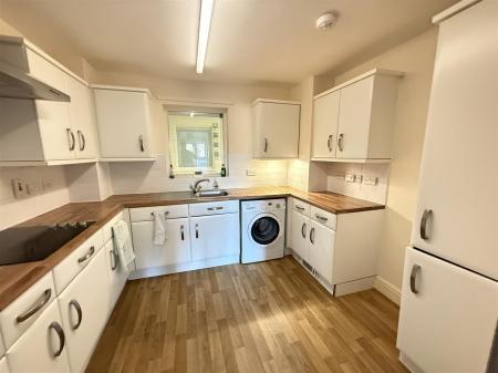 2 bedroom Apartment for sale in All Saints Road, Burton-On-Trent