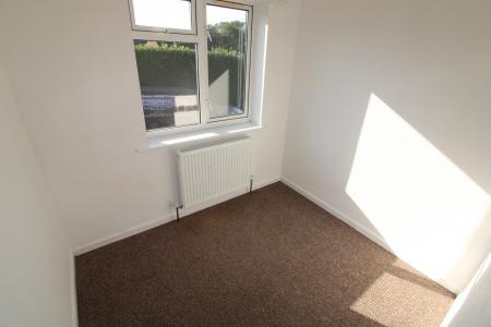 3 bedroom House to let in Ferry Vale Close, Stapenhill, DE15