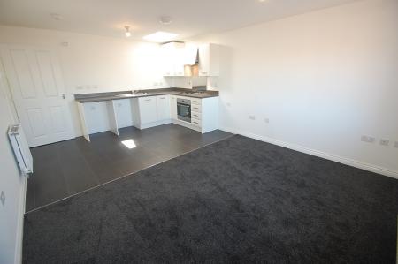 2 bedroom Apartment to let in Windmill Close, Woodville, DE11