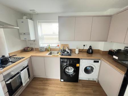 2 bedroom House to let in Shobnall Road, Burton upon Trent, DE14