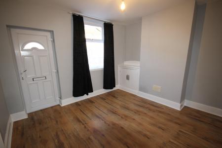 3 bedroom Terraced House to let in Queen Street, Staffordshire, Burton upon Trent, DE14