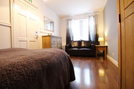 1 bedroom House share to let in Rockcliffe Close, Church Gresley, DE11