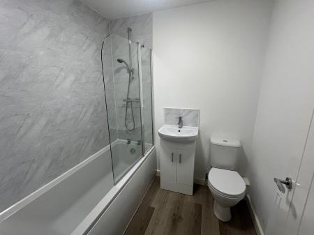 3 bedroom House to let in Shobnall Road, Burton upon Trent, DE14