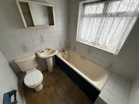 3 bedroom Detached house for sale in Station Road, Hatton, Derby