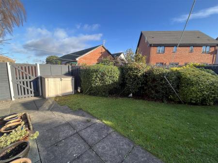 2 bedroom Apartment for sale in Jennings Way, Burton-On-Trent