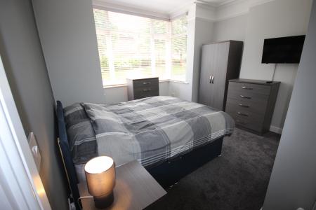 1 bedroom House share to let in Belvedere Road, Staffordshire, Burton upon Trent, DE13