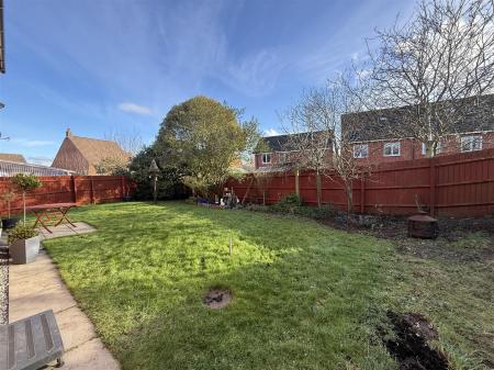 4 bedroom Detached house for sale in Blueberry Way, Woodville, Swadlincote