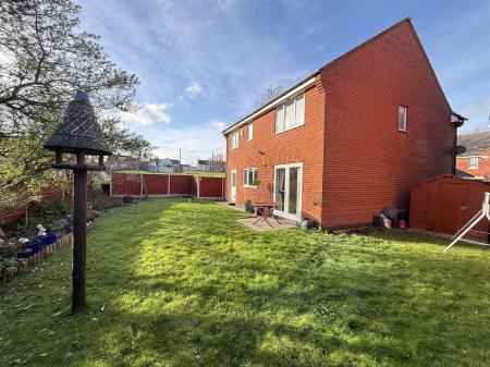 4 bedroom Detached house for sale in Blueberry Way, Woodville, Swadlincote
