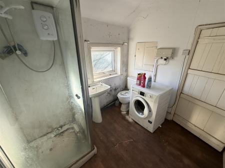 1 bedroom End of terrace house for sale in Common Road, Church Gresley, Swadlincote