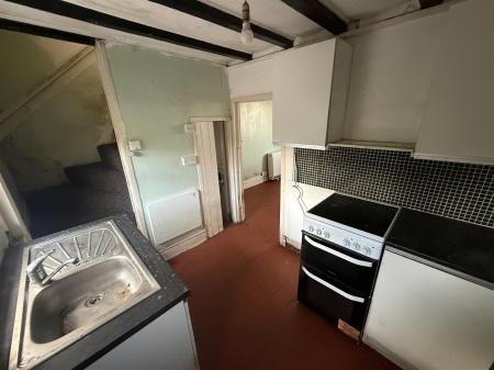 1 bedroom End of terrace house for sale in Common Road, Church Gresley, Swadlincote