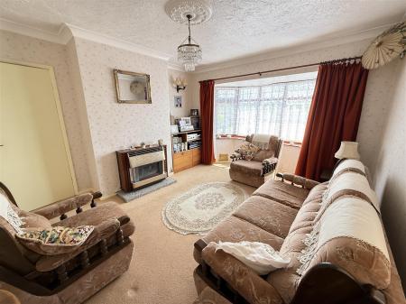 2 bedroom Detached bungalow for sale in Anslow Lane, Rolleston-On-Dove, Burton-On-Trent