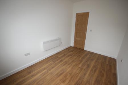 1 bedroom Flat to let in Waterloo Street, Staffordshire, Burton upon Trent, DE14