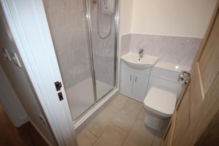 1 bedroom Flat to let in Waterloo Street, Staffordshire, Burton upon Trent, DE14