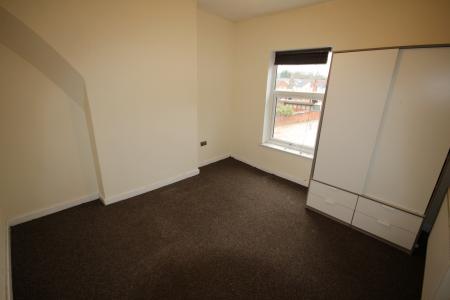 3 bedroom Detached house to let in Sydney Street, Staffordshire, Burton upon Trent, DE14