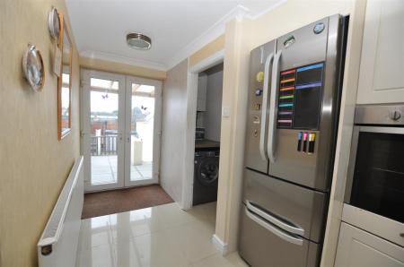 3 bedroom Town house for sale in Park Lane, Tutbury, Burton-On-Trent