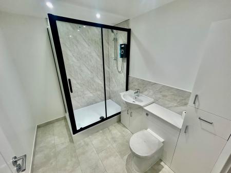 1 bedroom Flat to let in Edward St, Staffordshire, Burton upon Trent, DE14